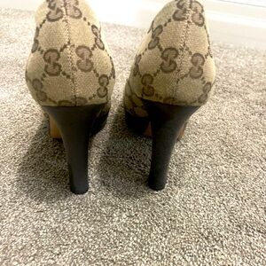 Gucci Open Toe Heels